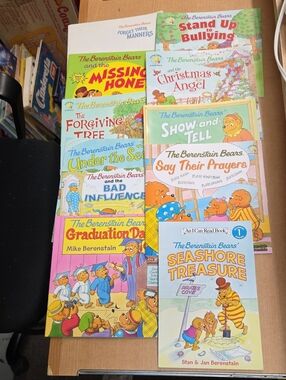 Lot of 11 Berenstain Bears Books By Stan And Jan Berenstain